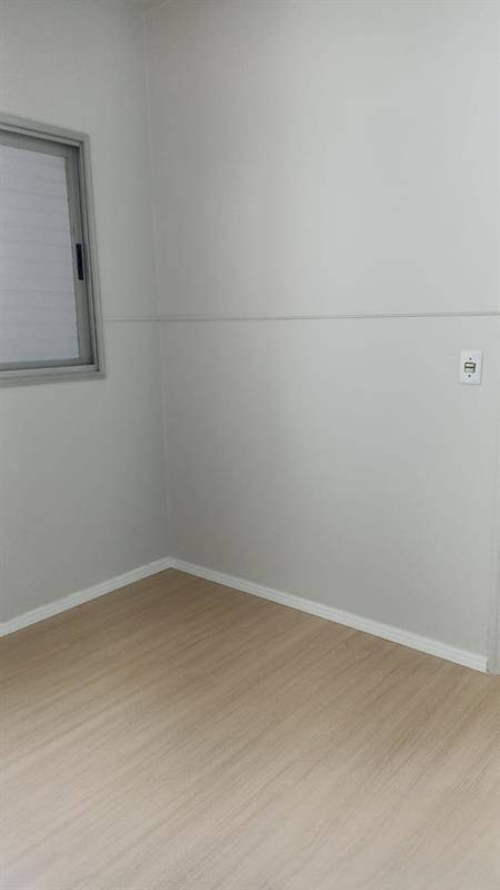 Apartamento à venda com 2 quartos, 60m² - Foto 5