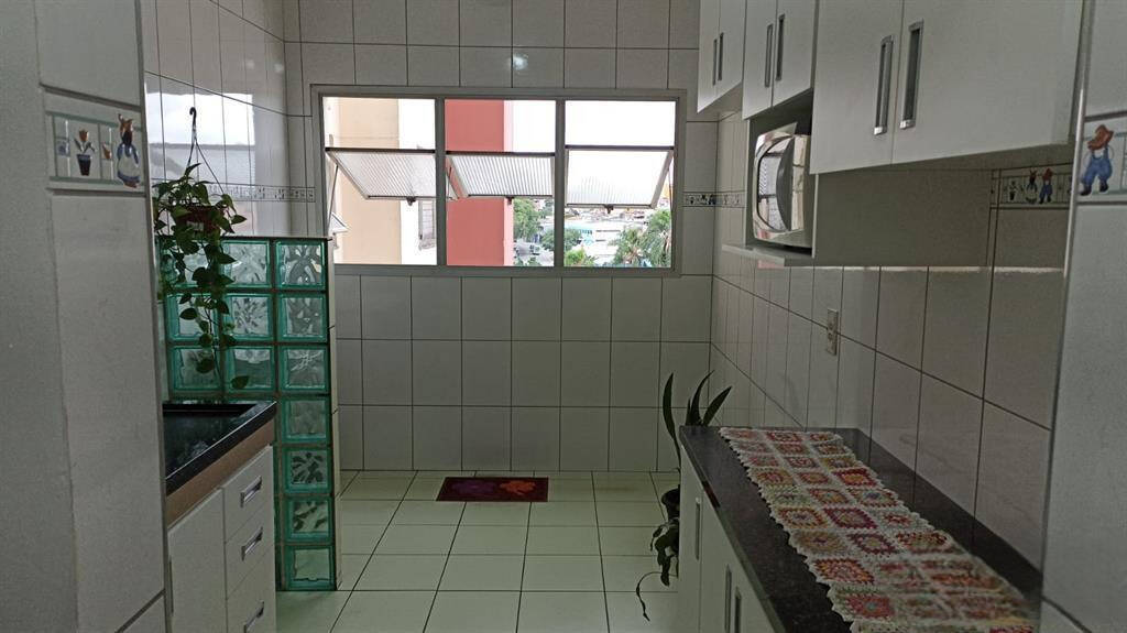 Apartamento à venda com 2 quartos, 60m² - Foto 15