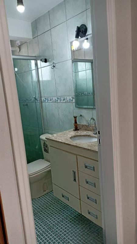 Apartamento à venda com 2 quartos, 60m² - Foto 19