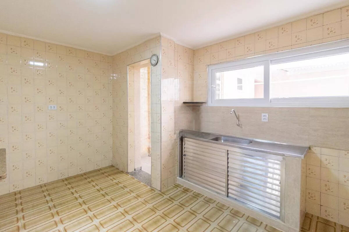 Sobrado à venda com 2 quartos, 135m² - Foto 11