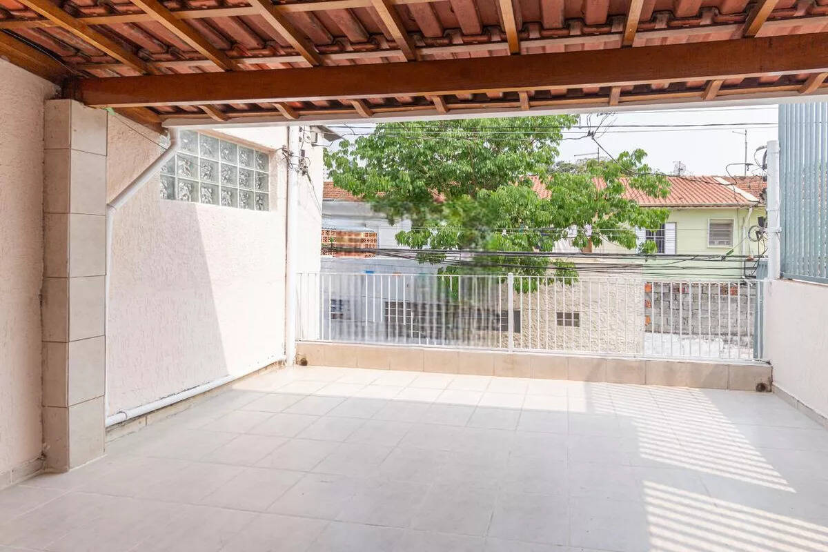 Sobrado à venda com 2 quartos, 135m² - Foto 1