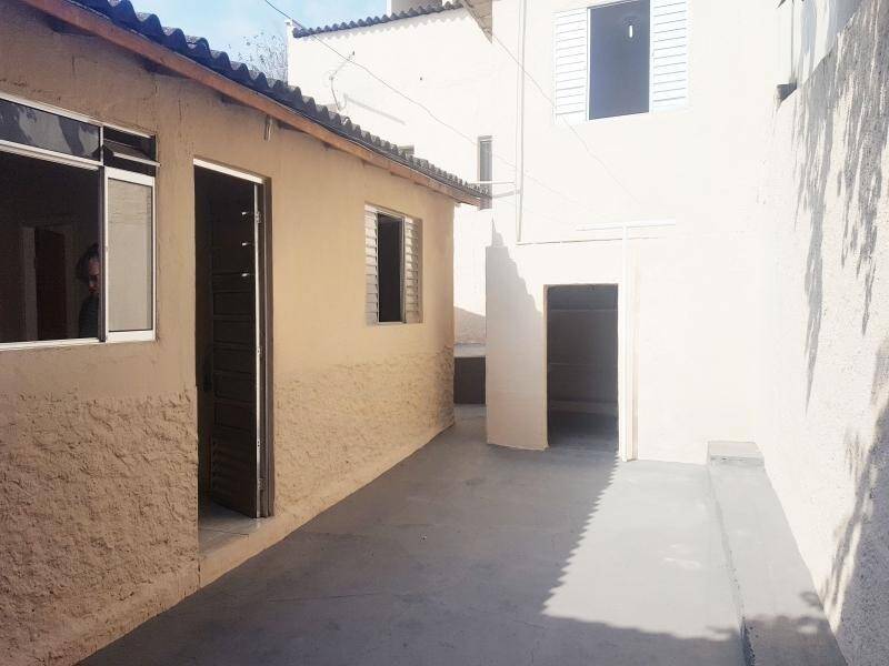 Sobrado à venda com 1 quarto, 144m² - Foto 3