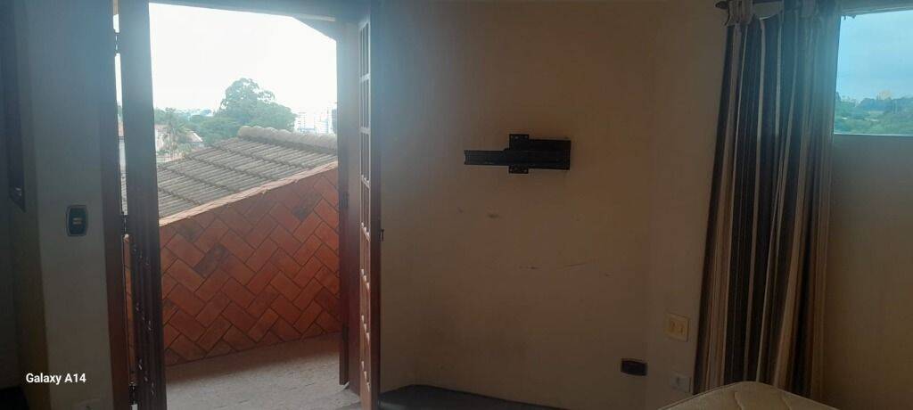 Sobrado à venda e aluguel com 4 quartos, 367m² - Foto 4