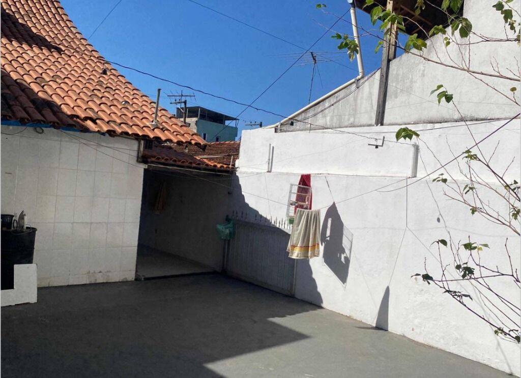 Casa, 2 quartos, 150 m² - Foto 11