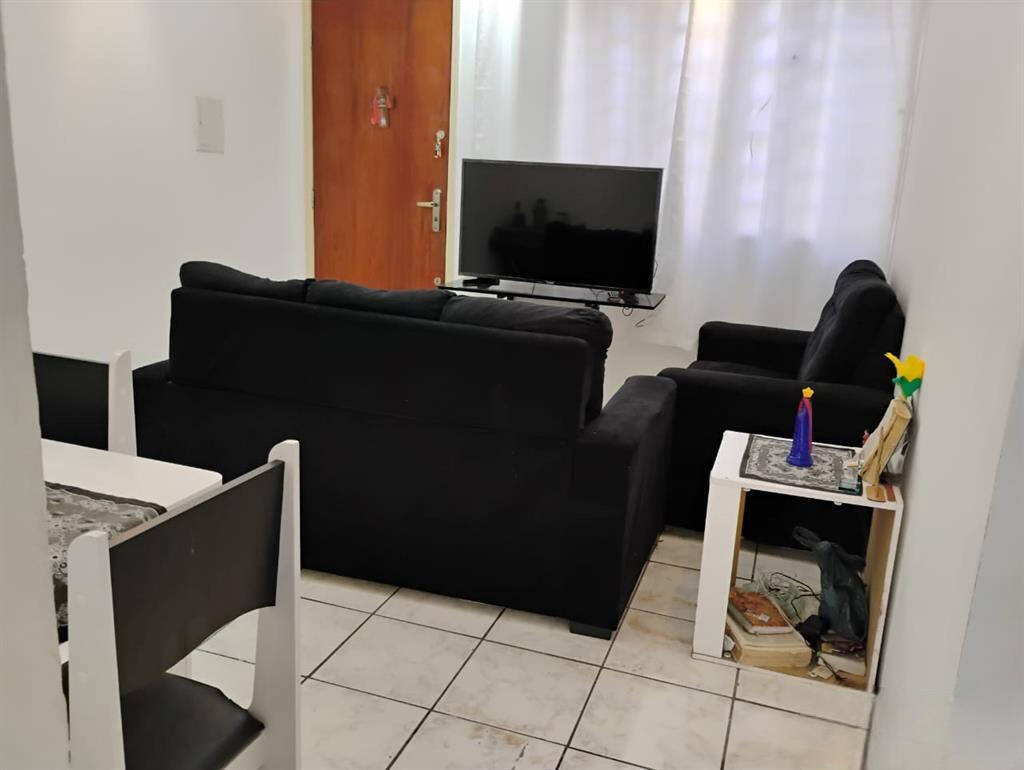 Apartamento à venda com 2 quartos, 45m² - Foto 2