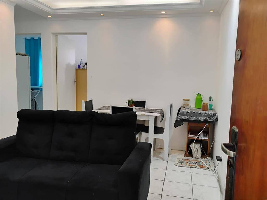 Apartamento à venda com 2 quartos, 45m² - Foto 4