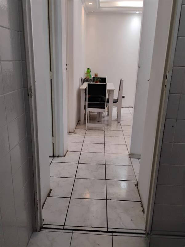Apartamento à venda com 2 quartos, 45m² - Foto 6