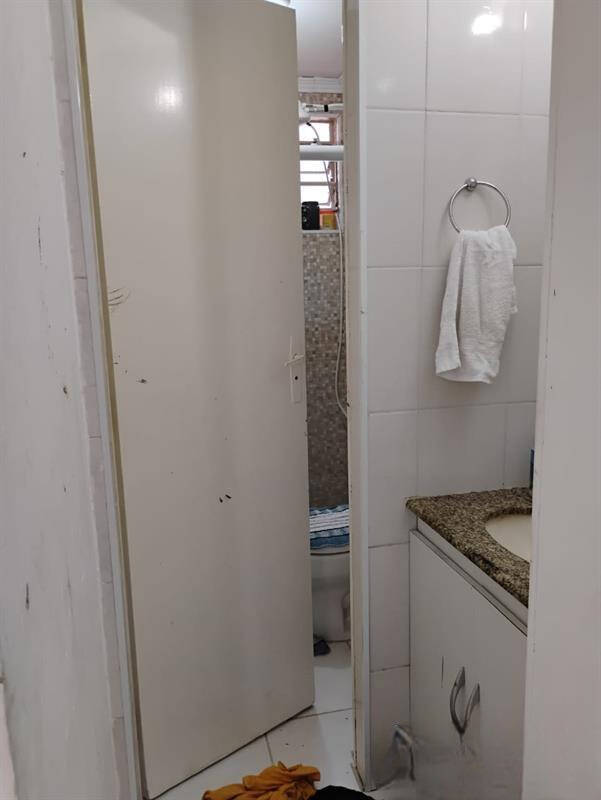 Apartamento à venda com 2 quartos, 45m² - Foto 13
