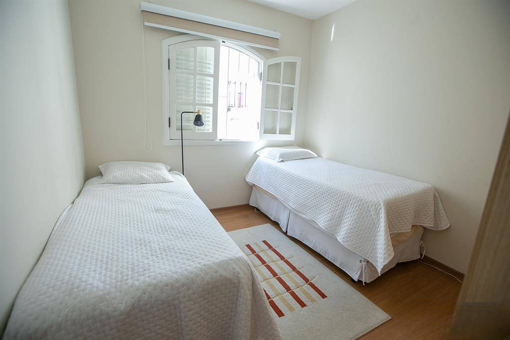 Casa à venda com 4 quartos, 350m² - Foto 5