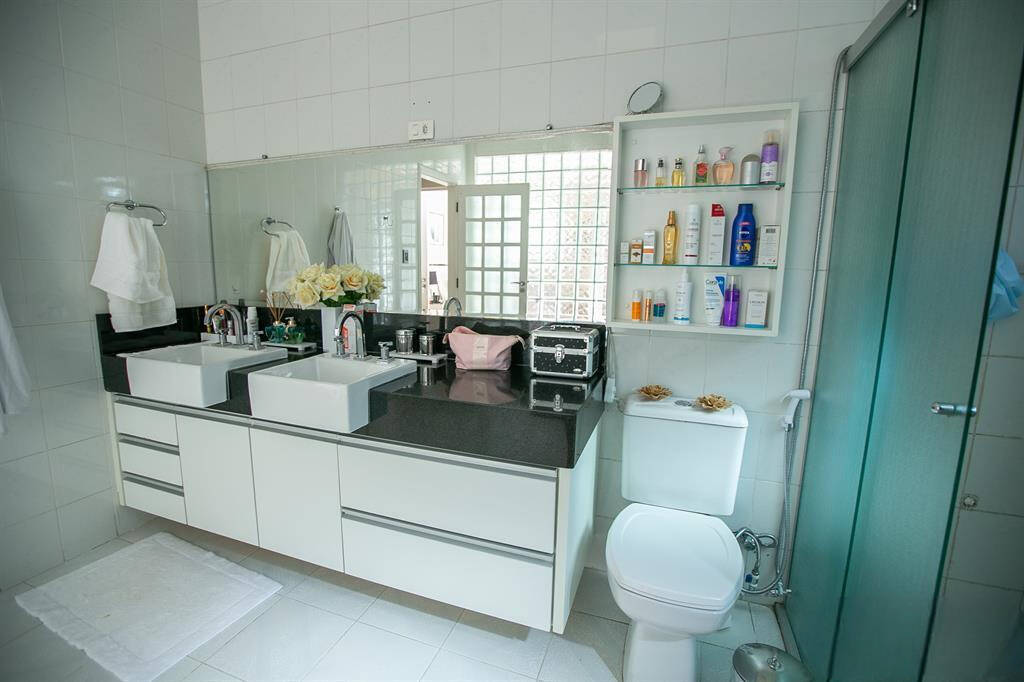 Casa à venda com 4 quartos, 350m² - Foto 11