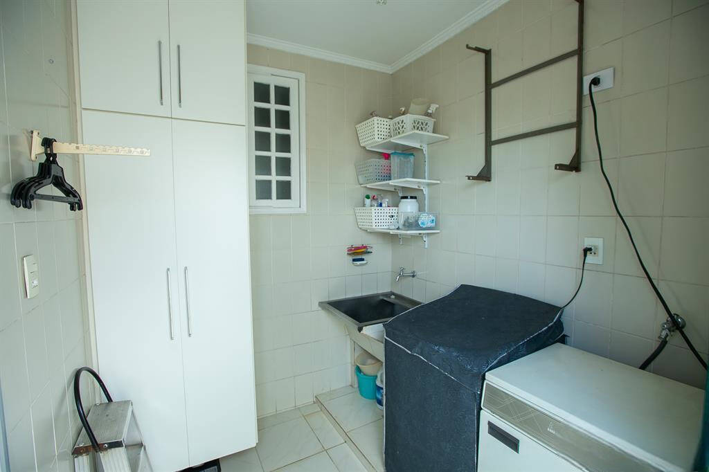 Casa à venda com 4 quartos, 350m² - Foto 21