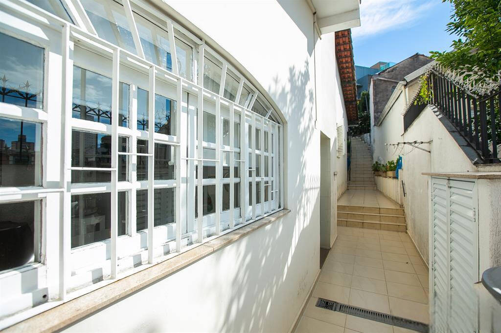 Casa à venda com 4 quartos, 350m² - Foto 20