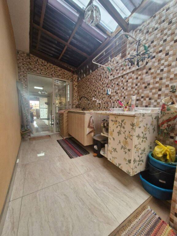 Casa, 2 quartos, 285 m² - Foto 12