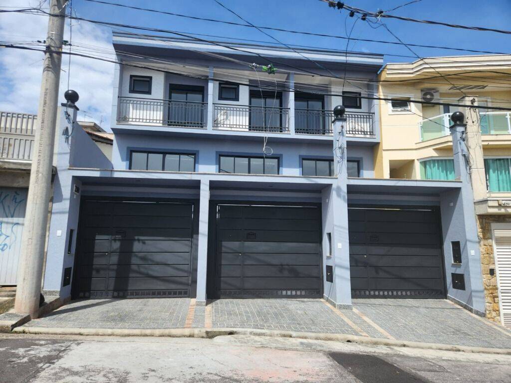 Casa, 3 quartos, 210 m² - Foto 1