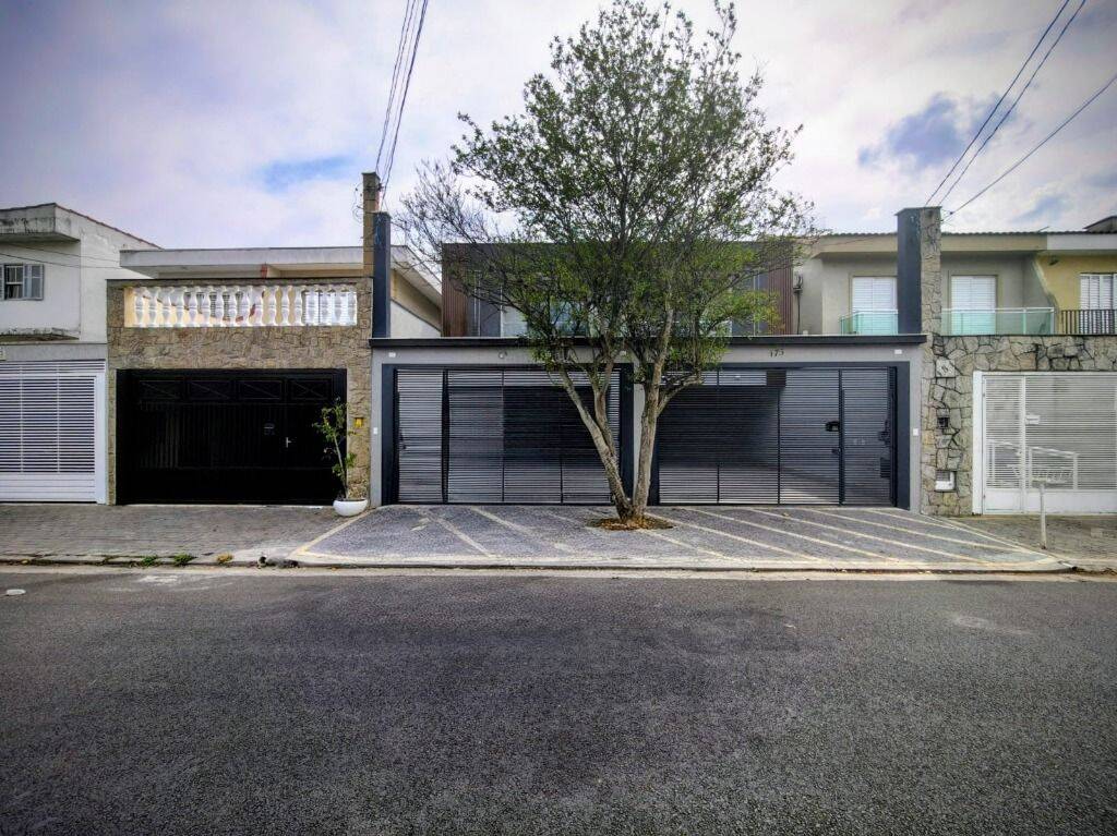 Sobrado, 3 quartos, 255 m² - Foto 1