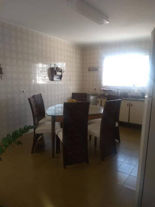 Casa, 2 quartos, 128 m² - Foto 1