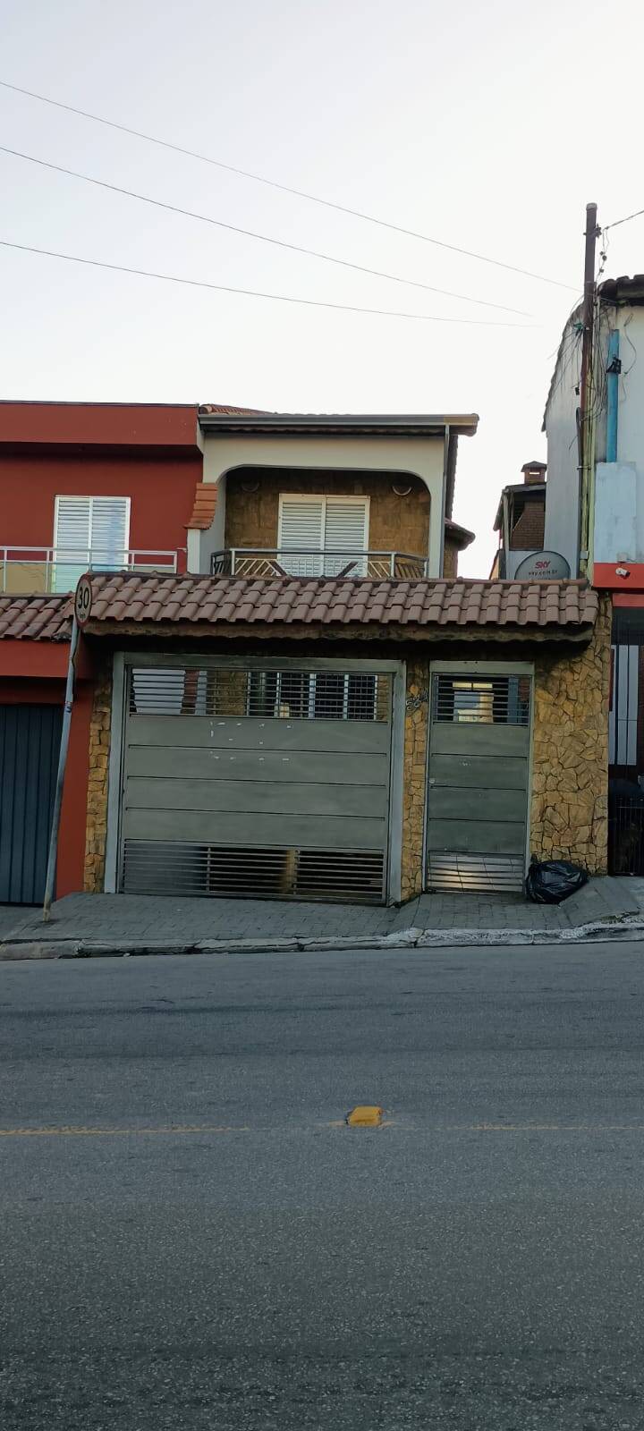 Sobrado, 3 quartos, 226 m² - Foto 1