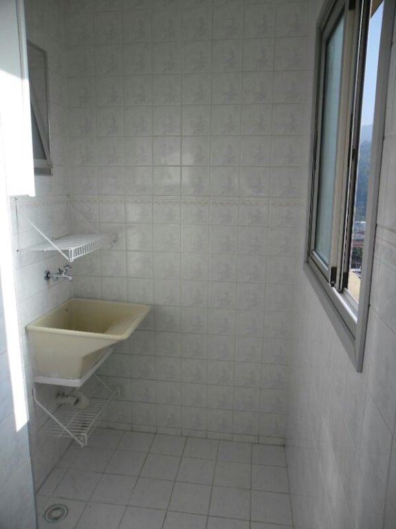 Apartamento à venda com 2 quartos, 62m² - Foto 6