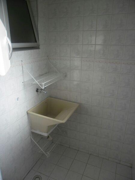 Apartamento à venda com 2 quartos, 62m² - Foto 7