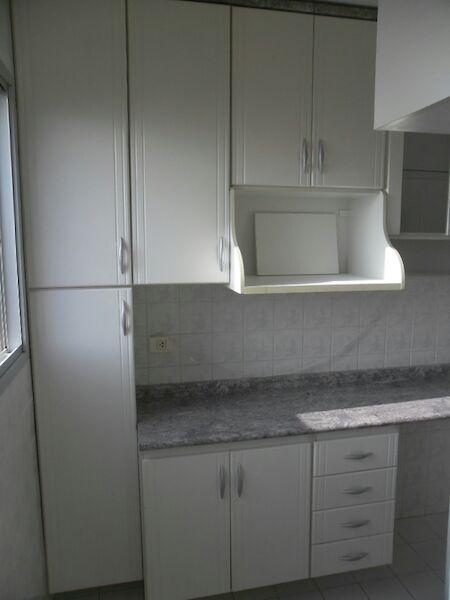 Apartamento à venda com 2 quartos, 62m² - Foto 8
