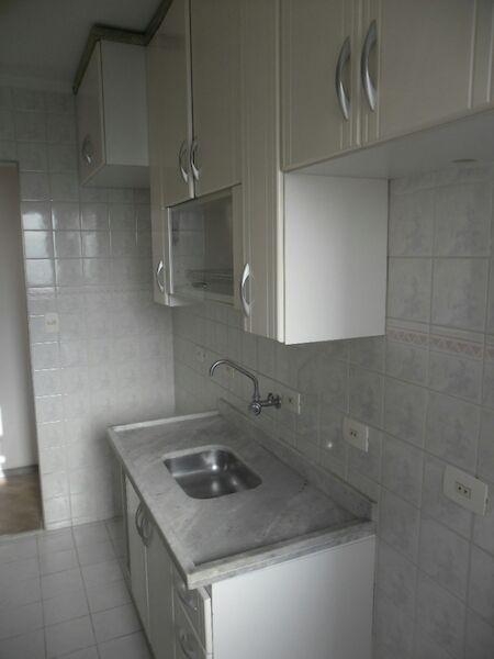 Apartamento à venda com 2 quartos, 62m² - Foto 10
