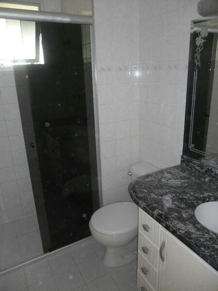 Apartamento à venda com 2 quartos, 62m² - Foto 15
