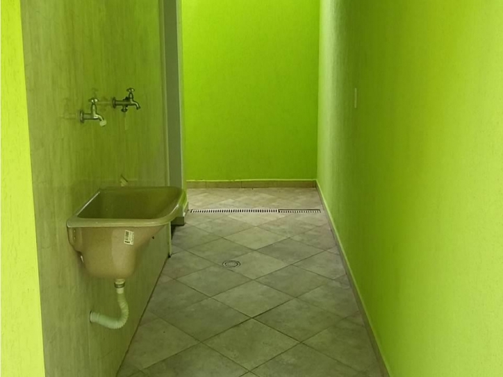Sobrado à venda com 3 quartos, 210m² - Foto 22