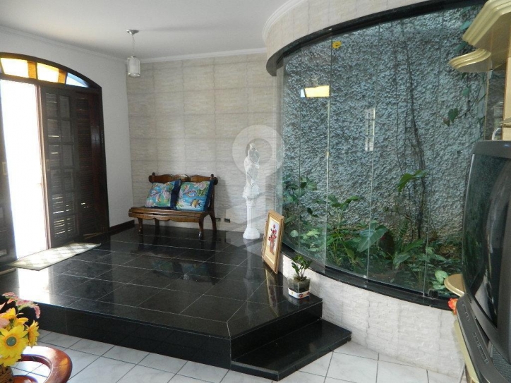 Casa, 3 quartos, 300 m² - Foto 2