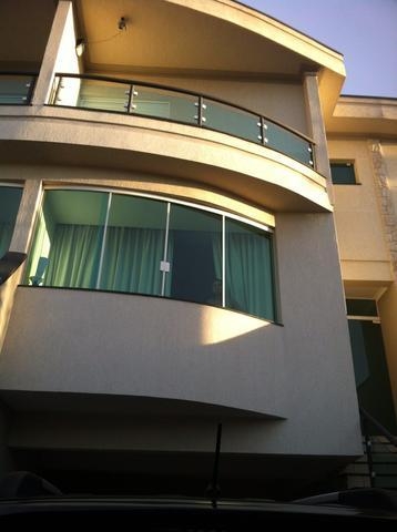 Sobrado, 4 quartos, 215 m² - Foto 1