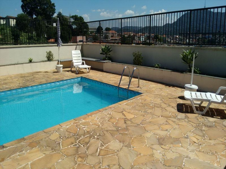 Apartamento à venda com 2 quartos, 62m² - Foto 4