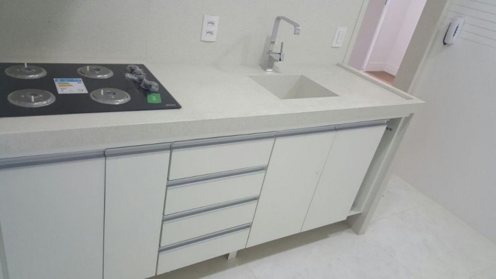 Apartamento à venda com 2 quartos, 48m² - Foto 19