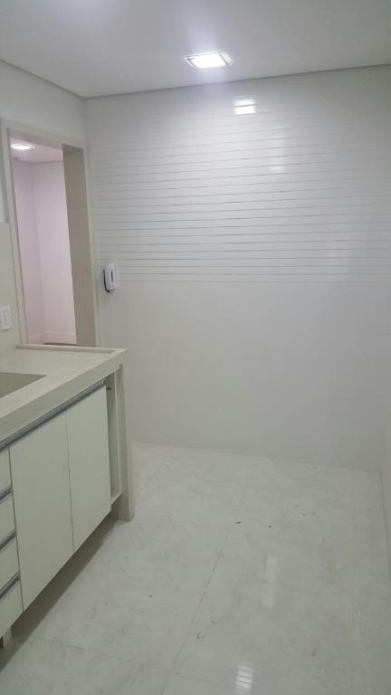 Apartamento à venda com 2 quartos, 48m² - Foto 29
