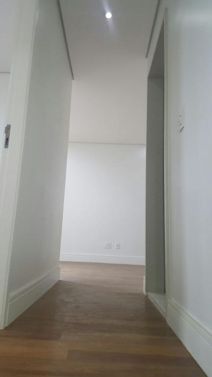 Apartamento à venda com 2 quartos, 48m² - Foto 32