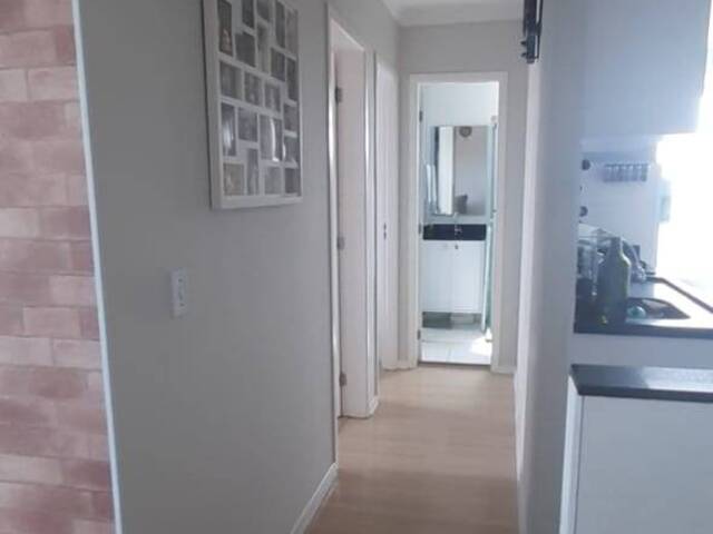 Apartamento para Venda em Carapicuíba - 4