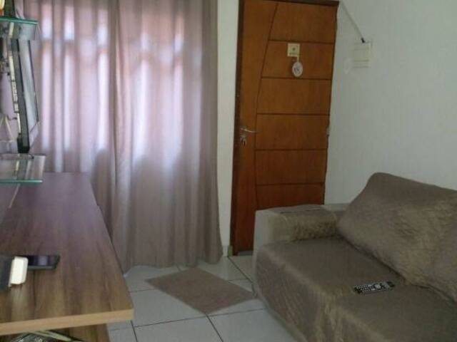 Apartamento para Venda em Carapicuíba - 4
