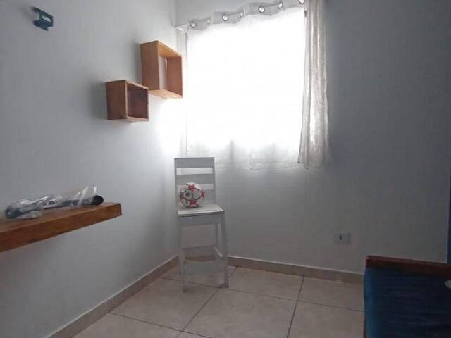 Apartamento para Venda em Carapicuíba - 4