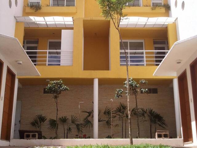 Venda em Vila Pereira Cerca - São Paulo