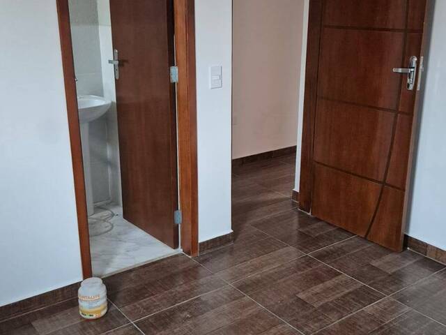 Sobrado para Venda em Franco da Rocha - 5