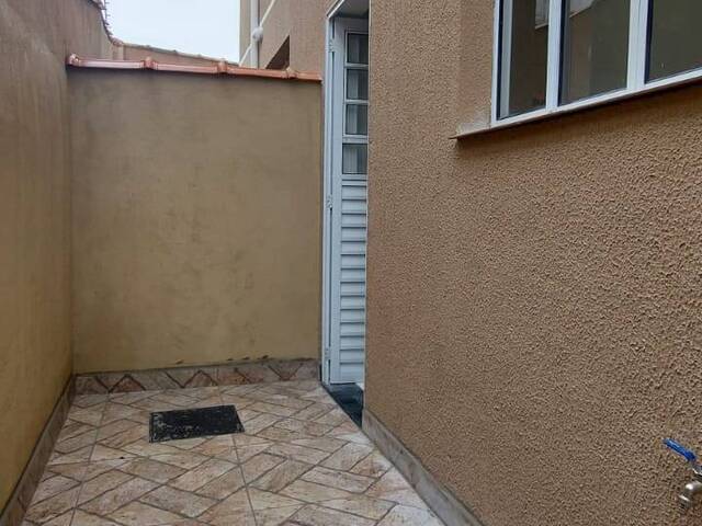 Sobrado para Venda em São Vicente - 4